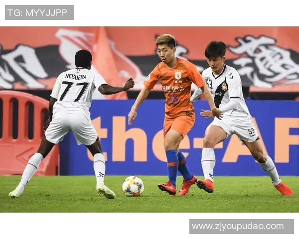 9月13日鲁能对阵上港精彩赛事在线直播全程回顾与分析